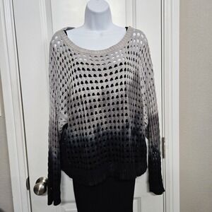 WISPR by‎ Brodie Woman's Small Womens Crochet Pattern Sweater